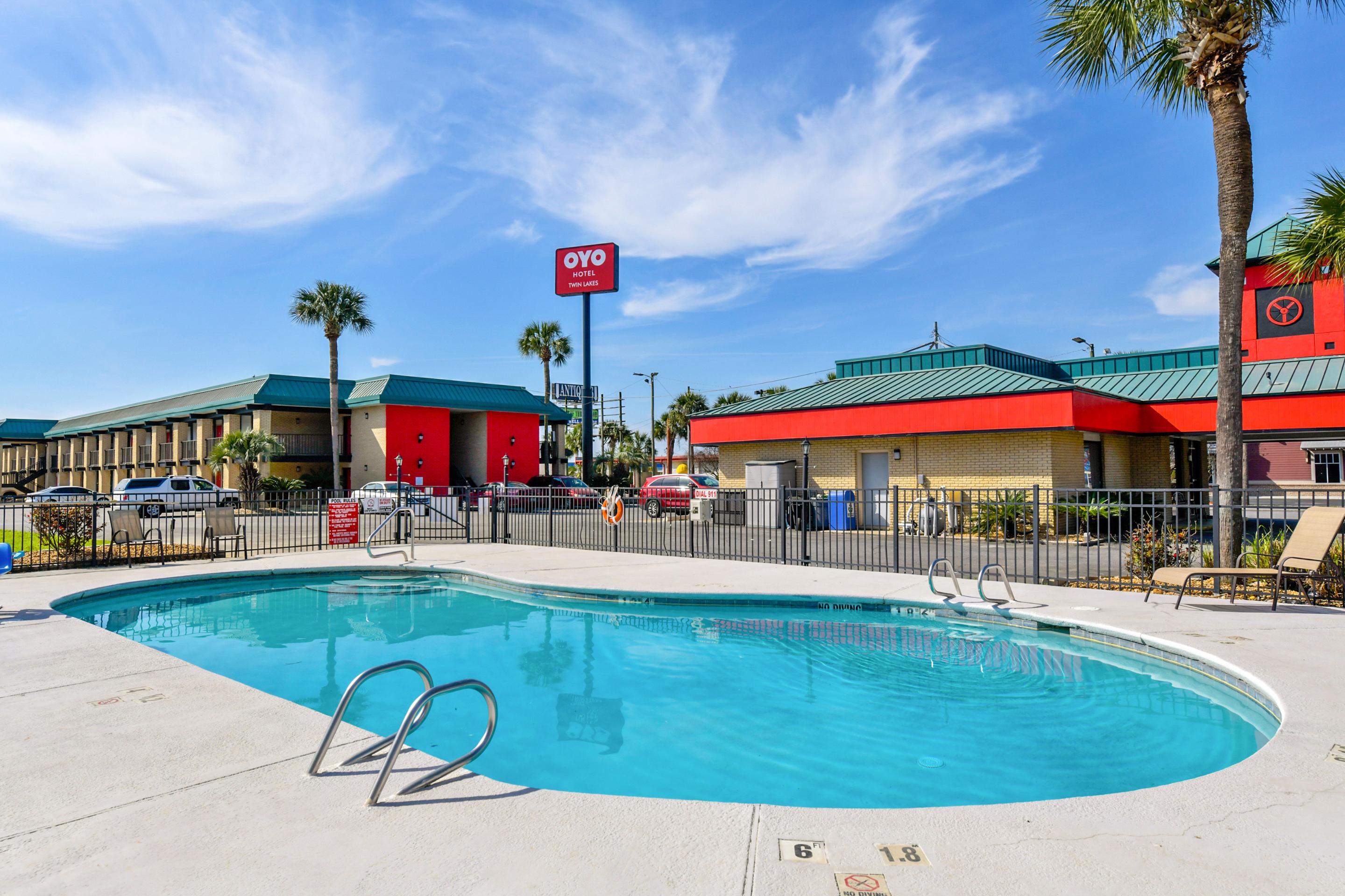 Oyo Hotel Lake Park - Valdosta Area Eksteriør bilde