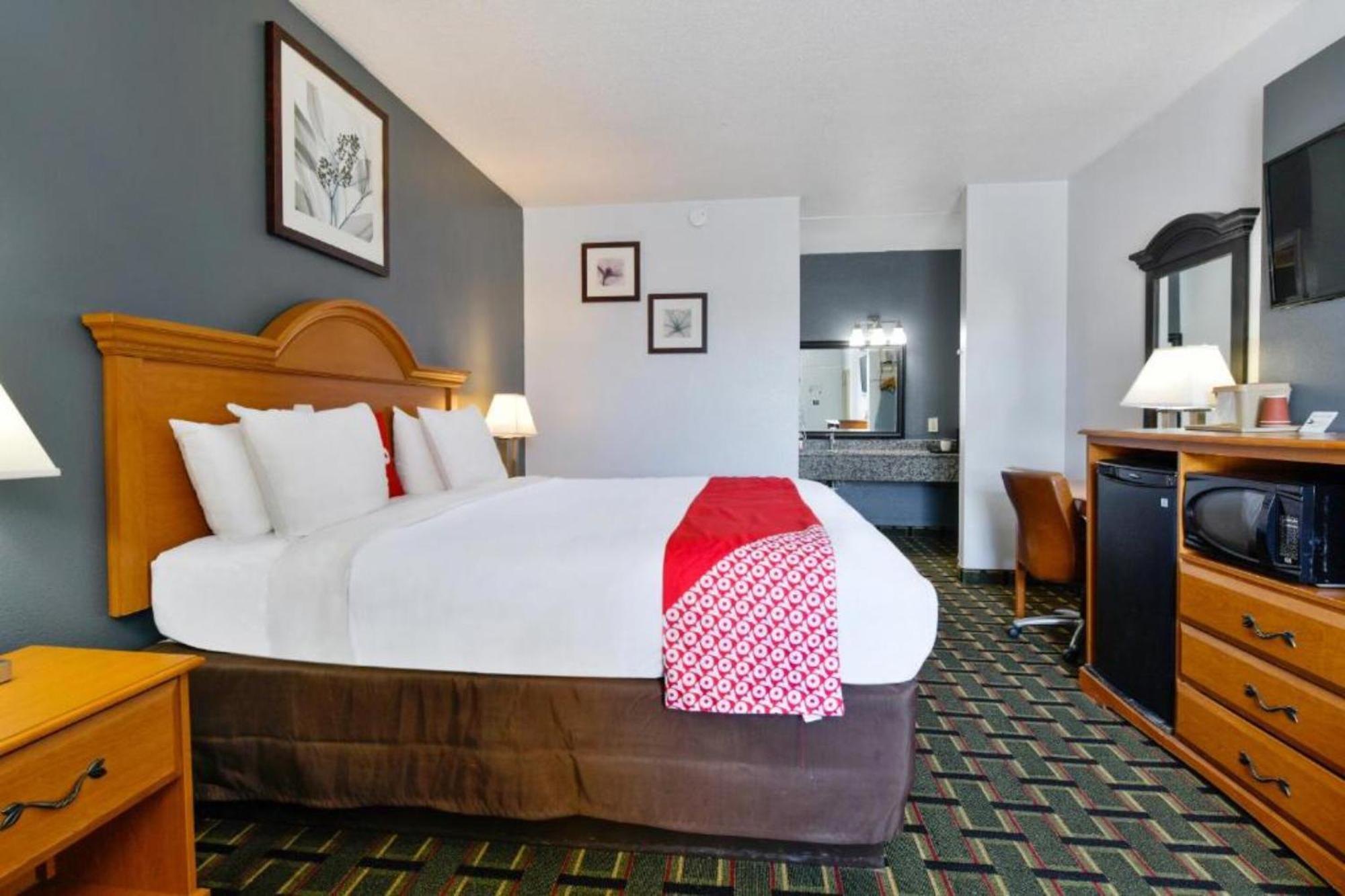 Oyo Hotel Lake Park - Valdosta Area Eksteriør bilde