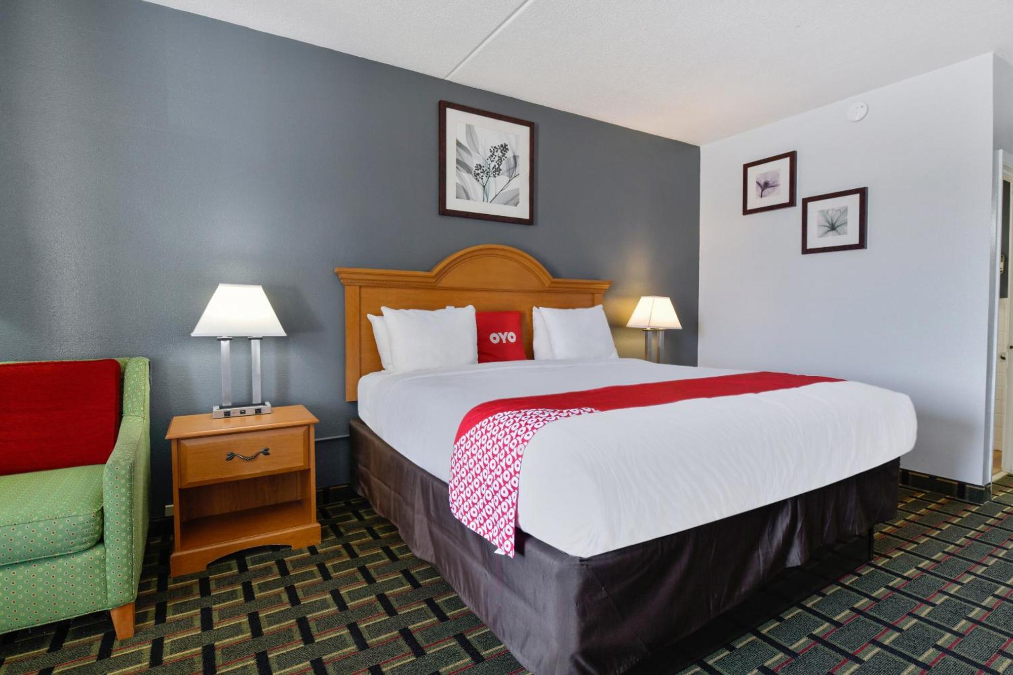 Oyo Hotel Lake Park - Valdosta Area Eksteriør bilde